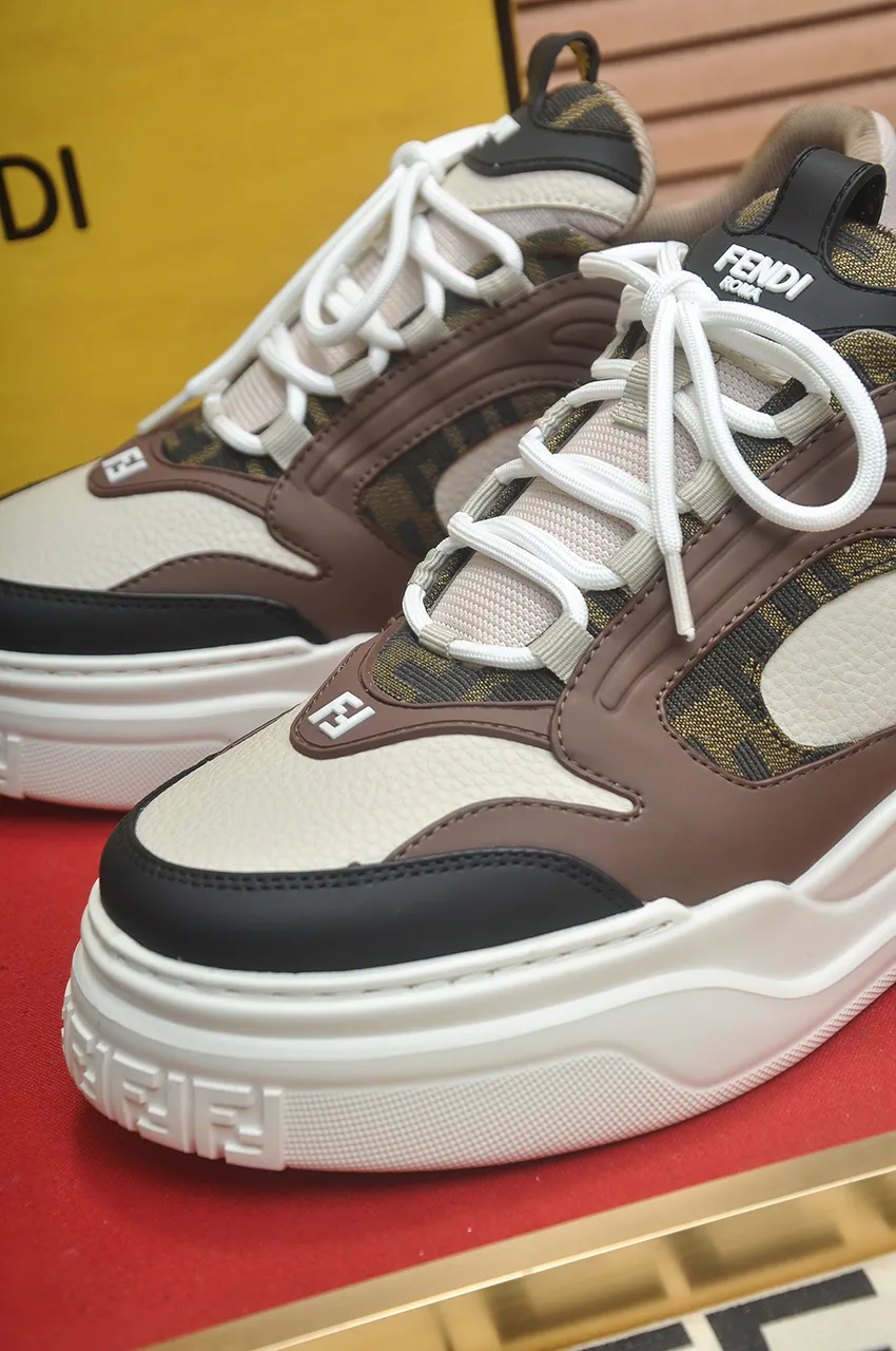 Men's shoes 💰600💶 [Fendi] The latest casual sports shoes 🔥 Many 💑 stars have the same style FD match. The original version is a one-to-one replica. Designer Kim Jones's first fendi match and Donkey brand Trainer basketball sneakers. Material: Original silk mesh. Lining: Breathable mesh. Packaging: Original 1:1 matching high-end packaging. Size: 38-45 (45 is custom-made and cannot be returned or exchanged)